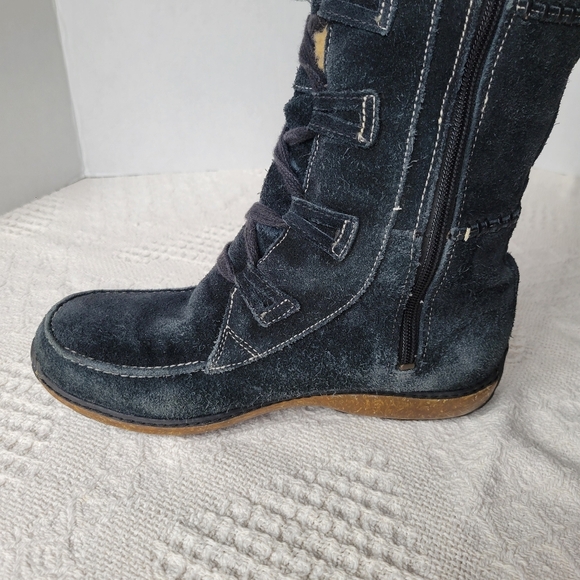 Timberland, Grandy EatherKeepers, Waterproof Suede Zip Up Sherpa Lined Boot - Picture 6 of 12